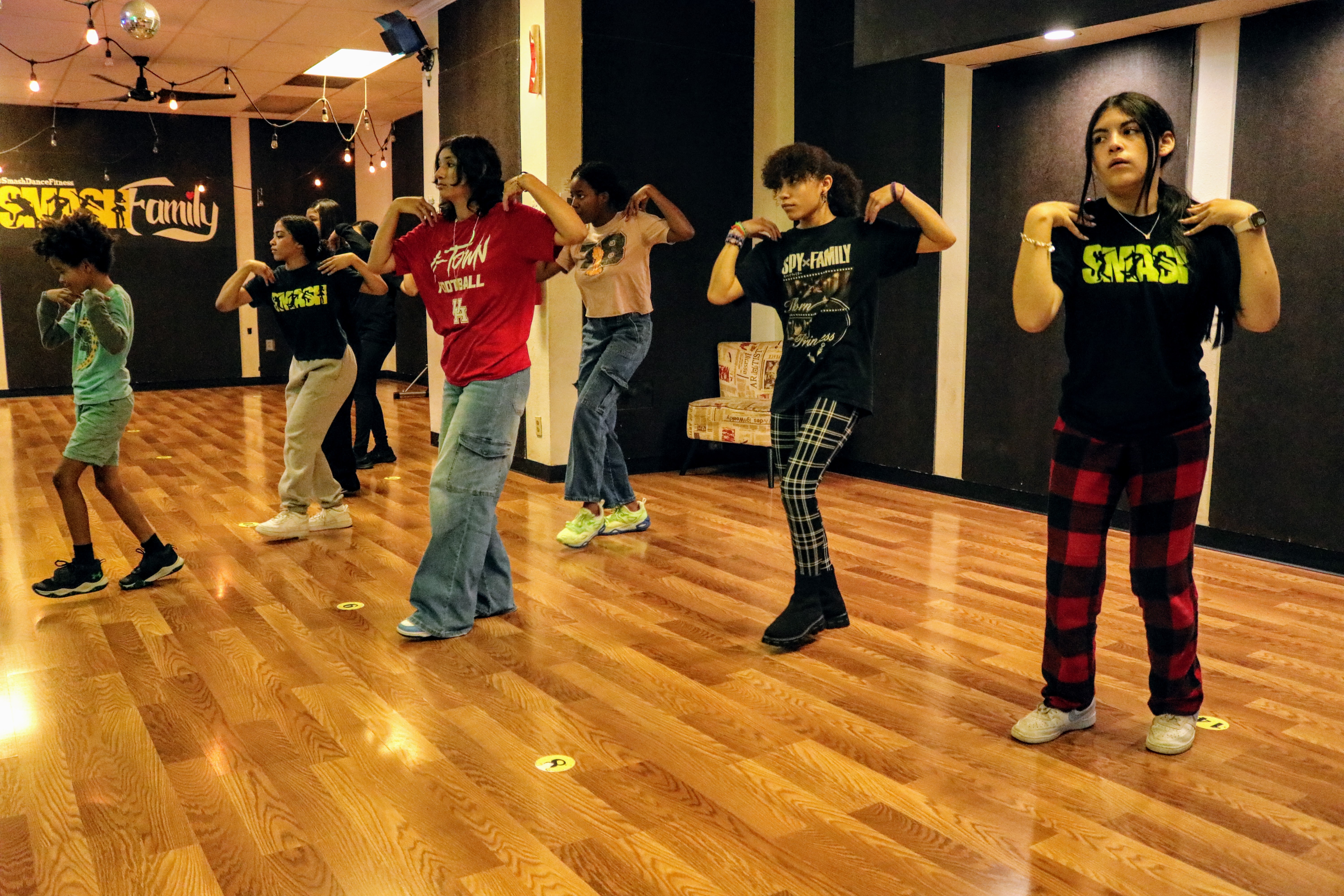 Kids dancing during a SMASH party class
