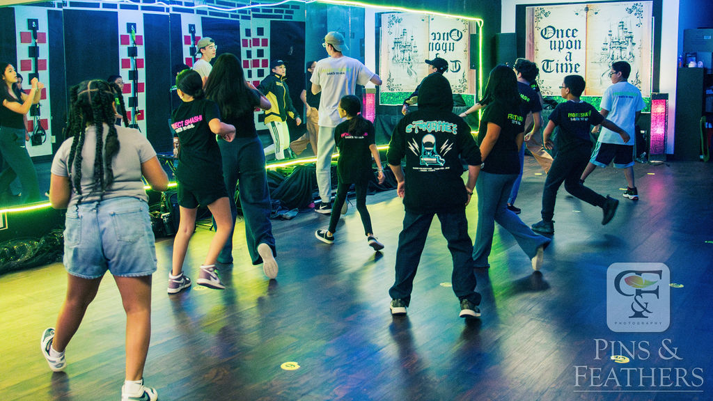 Kids learning choreography at SMASH
