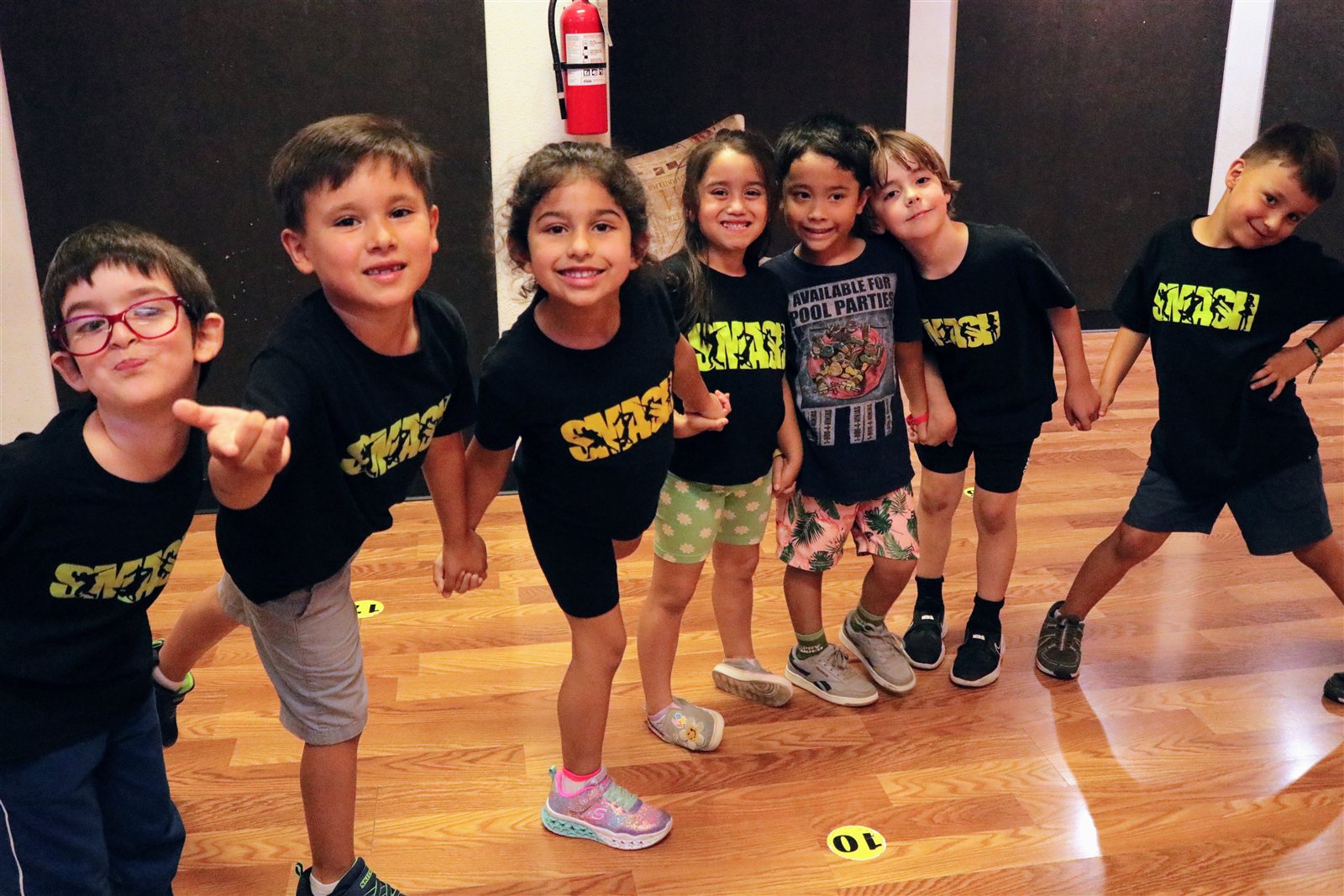 Young Project SMASH dancers at the studio